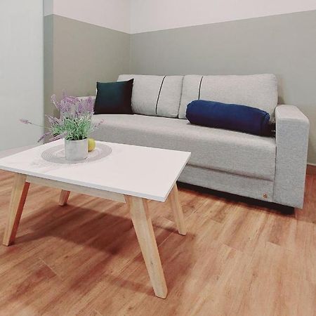 Apartamento Casa De Huespedes Mariposa En Manantial Countryclub Hohenau Exterior foto