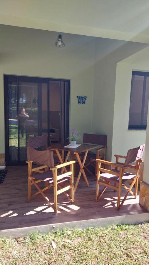 Apartamento Casa De Huespedes Mariposa En Manantial Countryclub Hohenau Exterior foto